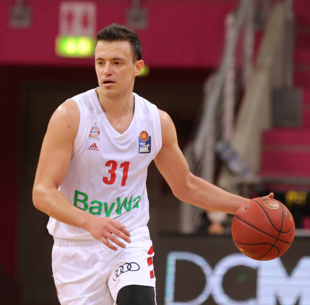 网前巧妙的 网前巧妙的